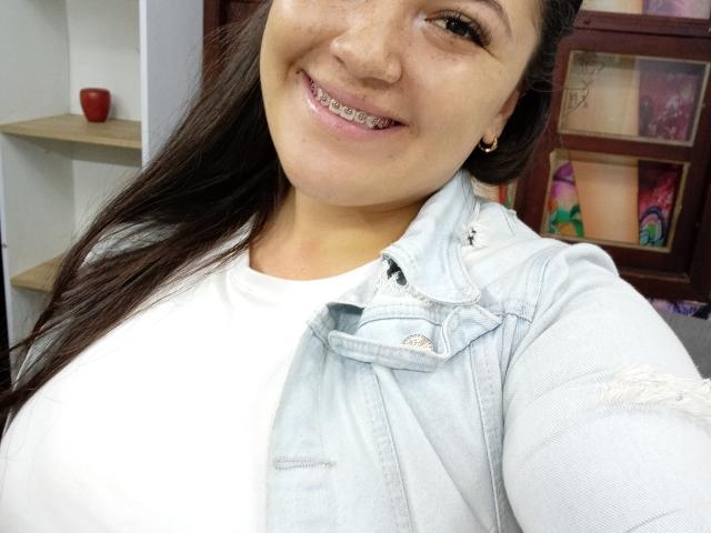 ClarissaDelicieux - פורנו בשידור חי ומצלמת סקס - 12423020