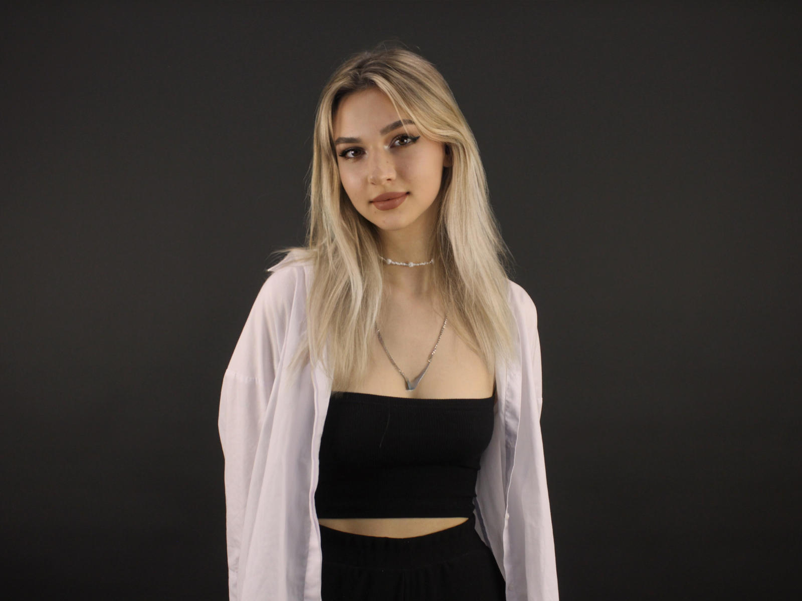 ViviBlonde - Live Sex Cam - 12423552