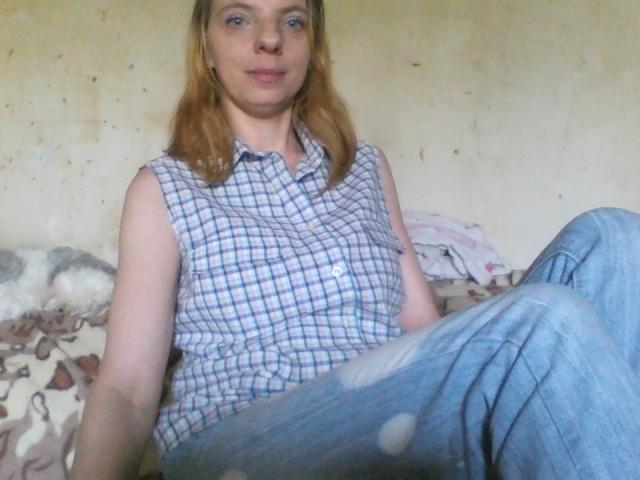BlondyMarianne - Live porn &amp; sex cam - 12424436