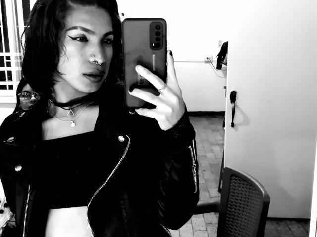 KatiaJong - Sexe cam en vivo - 12430540