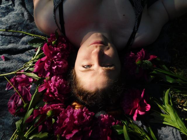 JessikaDaniels - Live Sex Cam - 12431012