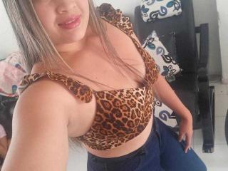 SophieMartin - Live porn &amp; sex cam - 12438284