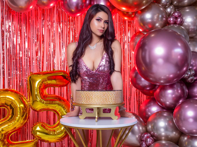 HannaRobertss - Camera khiêu dâm &amp; quyến rũ trực tiếp - 12442616