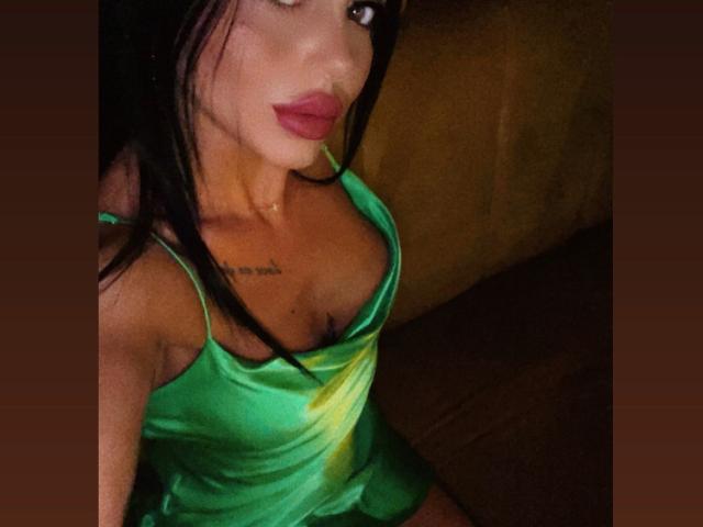 MichelleSquirts - сексуальная веб-камера в реальном времени - 12444036