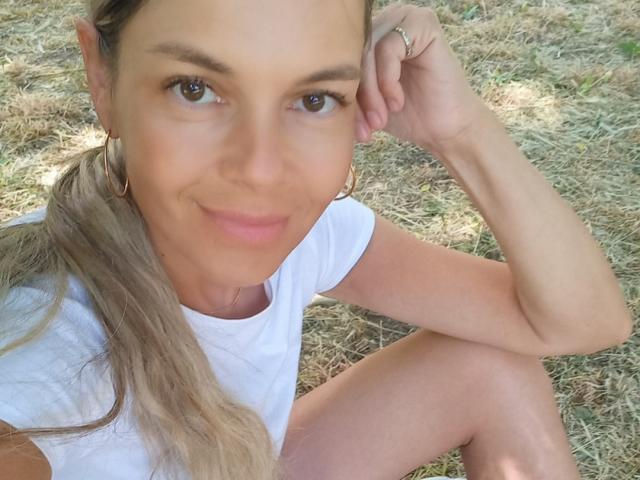 AngelaCartier - Sexe cam en vivo - 12446244