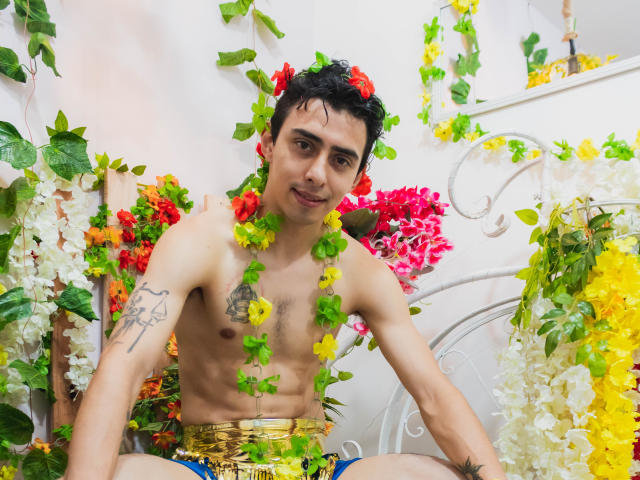 ArmoredKnight - сексуальная веб-камера в реальном времени - 12448760