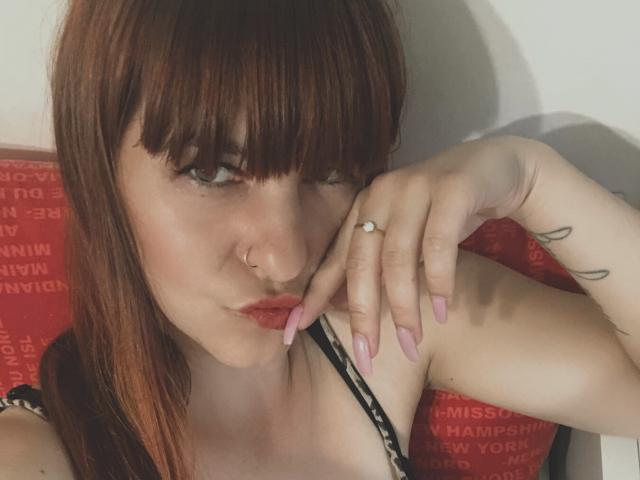 RedKiska - Live sexe cam - 12453656