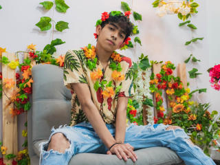 NickConnorr - Live porn &amp; sex cam - 12455584