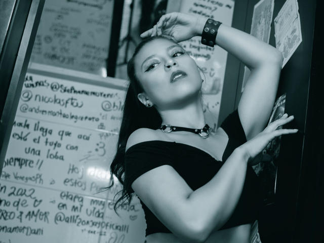 LaurynBloom - Sexe cam en vivo - 12467432