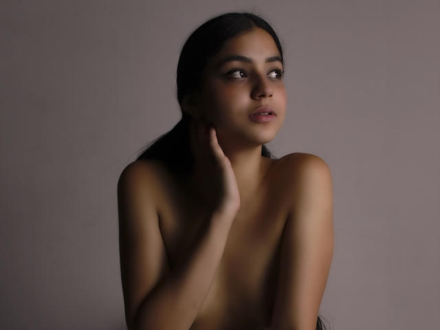 AllieSweetXX - сексуальная веб-камера в реальном времени - 12471736