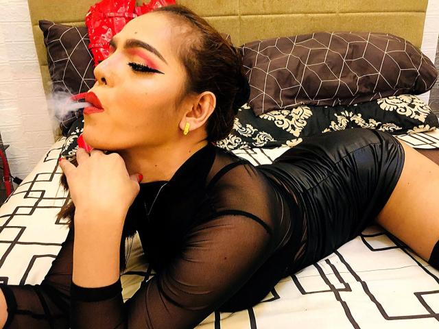 UrCockLoaderTs - Live sexe cam - 12474016