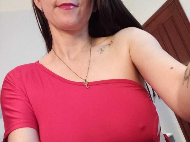 SweetPinkiePie - Live sex cam - 12483644