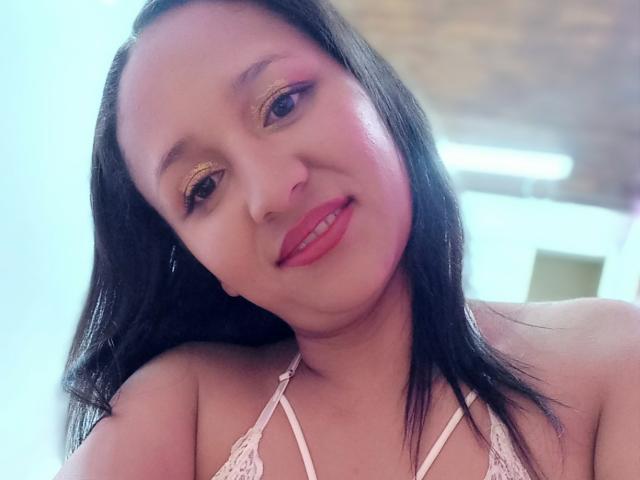 SaraBeckett - Live porn &amp; sex cam - 12485064