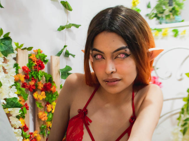 PrettyBeatrice - сексуальная веб-камера в реальном времени - 12489660