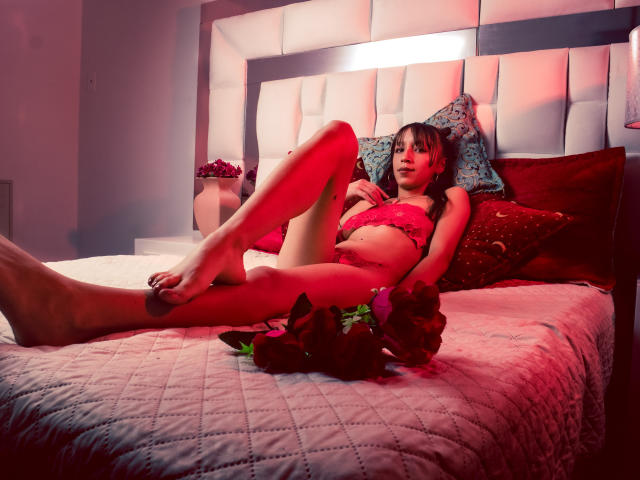 EmyJones - Live sexe cam - 12497556