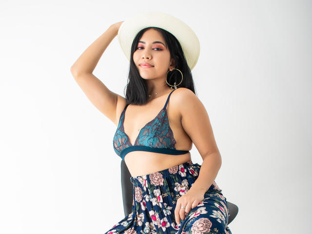 IrinaShery - Live porn &amp; sex cam - 12503620