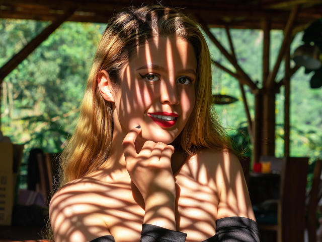 EmiilyRogers - Camera khiêu dâm &amp; quyến rũ trực tiếp - 12508916