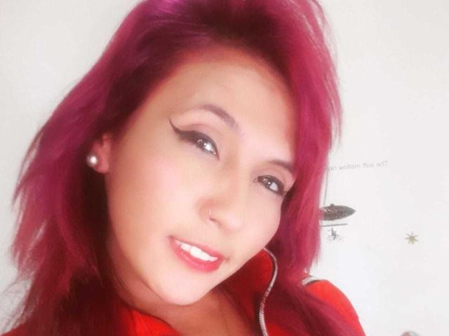 GiselleLacout - Élő pornó és szexkamera - 12513440