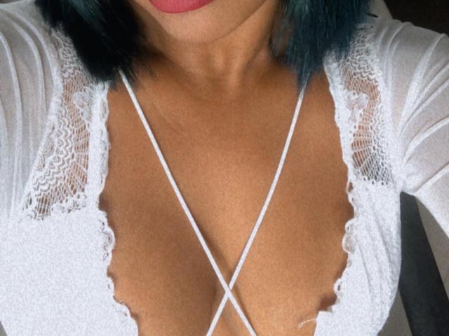 VickyGreys - Live porn &amp; sex cam - 12520004