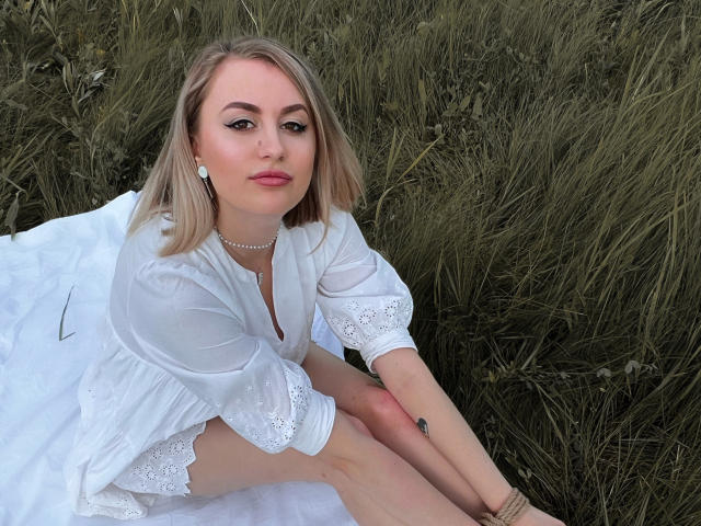 MagicFirefly - Sexe cam en vivo - 12537320