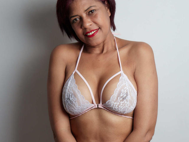 ErikaSpmt - сексуальная веб-камера в реальном времени - 12538672