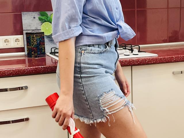 MissKira - Live Sex Cam - 12546588