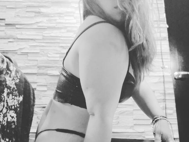 PersefoneCronos - Sexe cam en vivo - 12559504