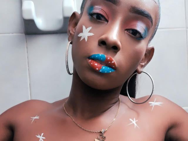 LarissaWilson - Live porn &amp; sex cam - 12572972