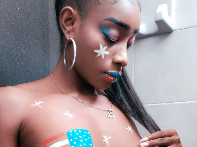 LarissaWilson - Live porno og sexkamera - 12572984