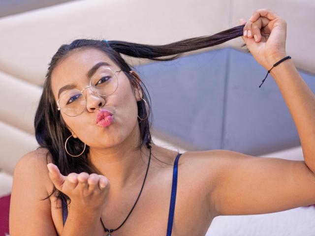SashaMyers - Live porn &amp; sex cam - 12596172