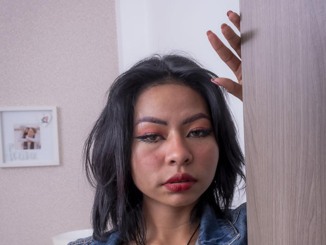 AgathaSpenser - Live Sex Cam - 12600368