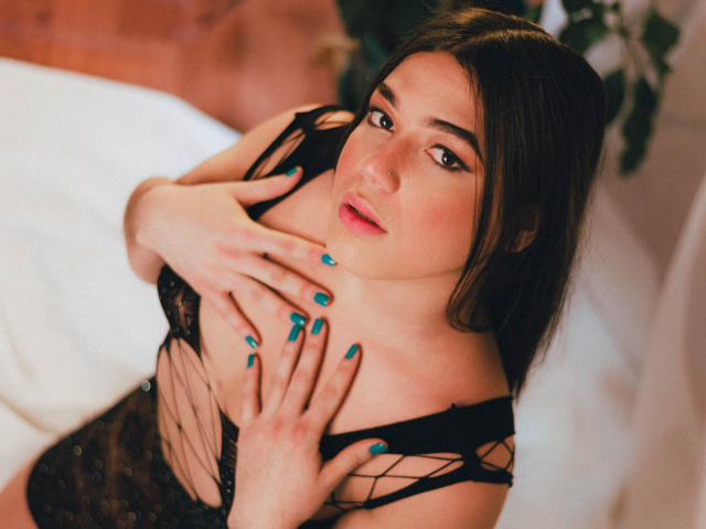 GeraldineWayne - Live porn &amp; sex cam - 12601064