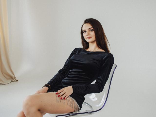 GlorySmile - Live sex cam - 12610132