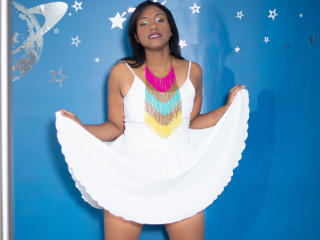 BrianaRosses - Sexe cam en vivo - 12619576