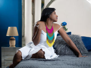 BrianaRosses - Sexe cam en vivo - 12619600