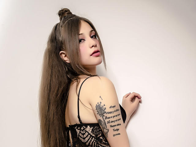 EmilyKer - Live porn &amp; sex cam - 12640852