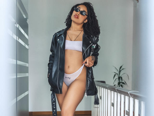 MacarenaWalker - Sexe cam en vivo - 12641200