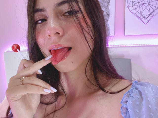 JuliaGarciax - Live porn &amp; sex cam - 12642764