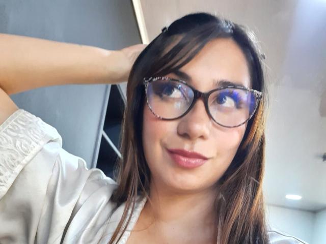 AbrilBetancourt - Live porn &amp; sex cam - 12645864