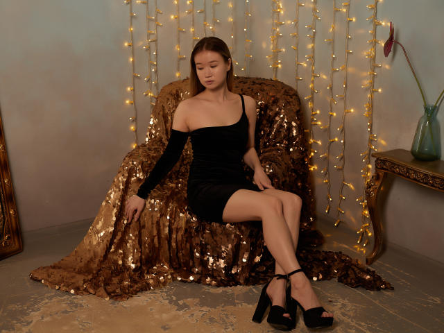 BarbaraGold - сексуальная веб-камера в реальном времени - 12647576