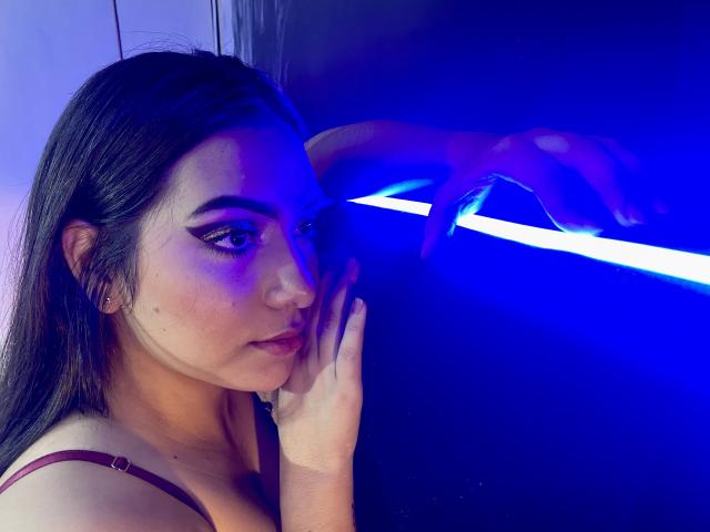 AshleyRockBell - Live sexe cam - 12648608