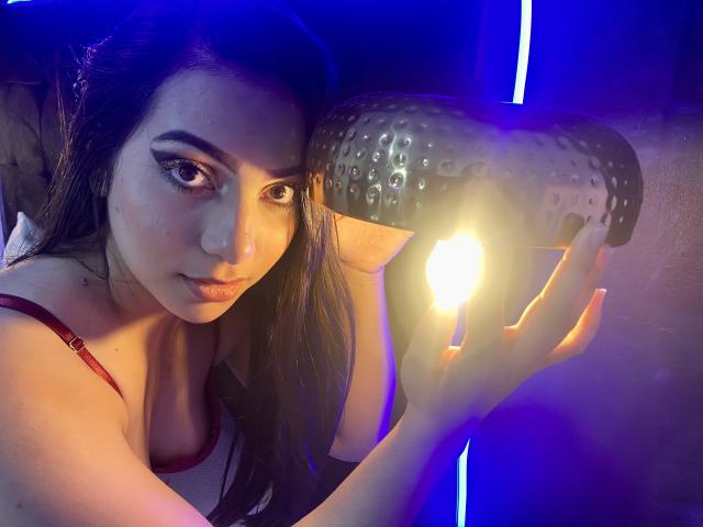 AshleyRockBell - Live sexe cam - 12648612
