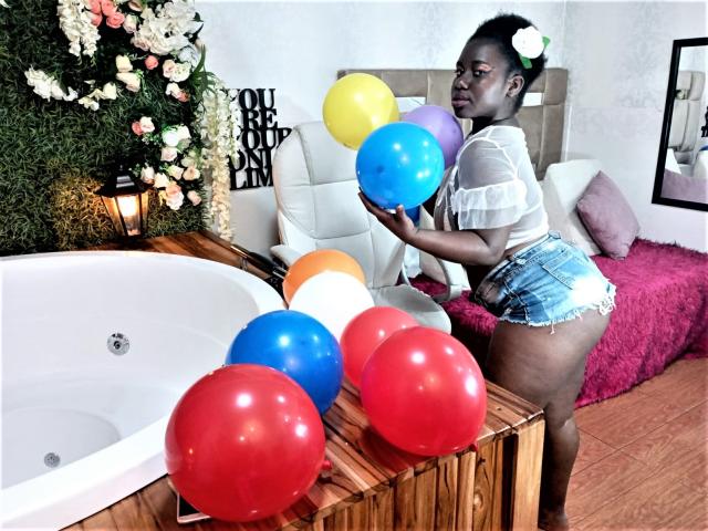 Dilay - Live porn &amp; sex cam - 12651724