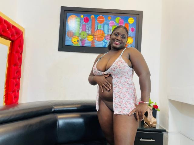 KarlaLouren - Live Sex Cam - 12674488