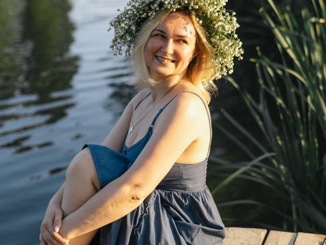 IvannaRich - Live Sex Cam - 12696896