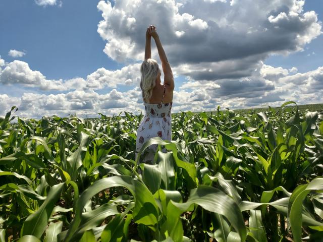 Hypnotease - Élő pornó és szexkamera - 12714120