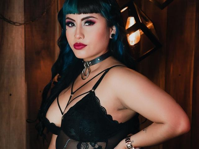 MeridaBlue - Live sexe cam - 12730252