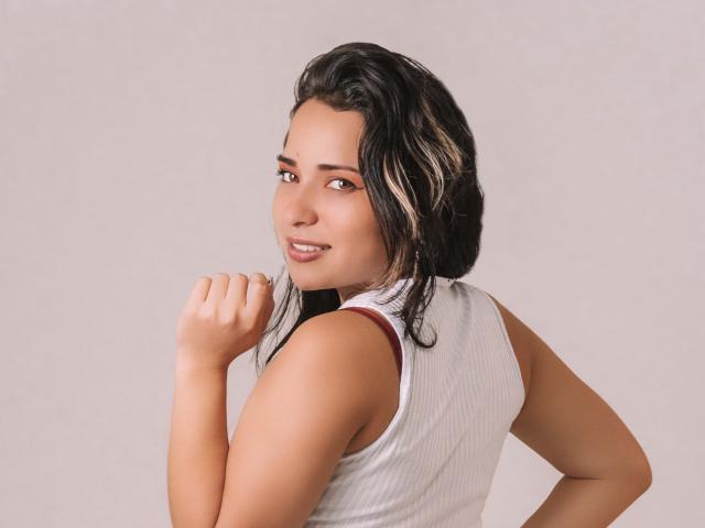 AmeliaAndRebeca - Live sexe cam - 12731816