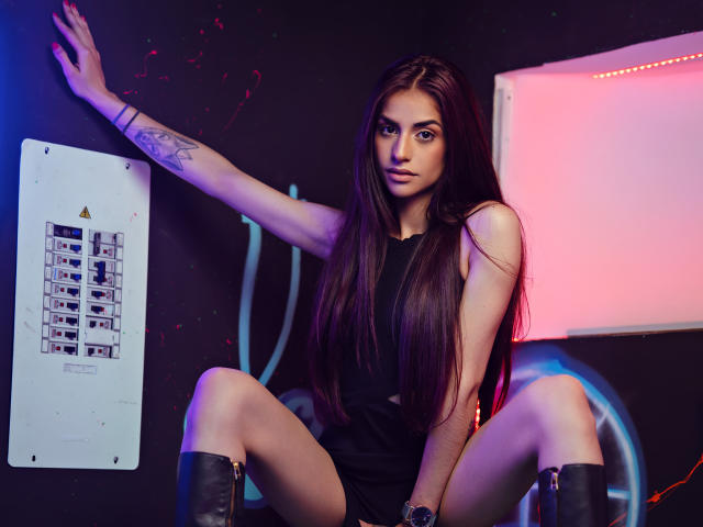 VittoriaGabanni - Live sex cam - 12747744