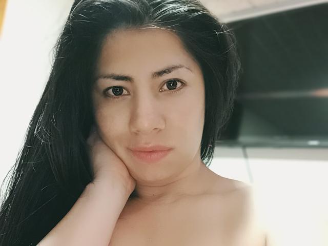 GenesisThonson - Live porn &amp; sex cam - 12749064